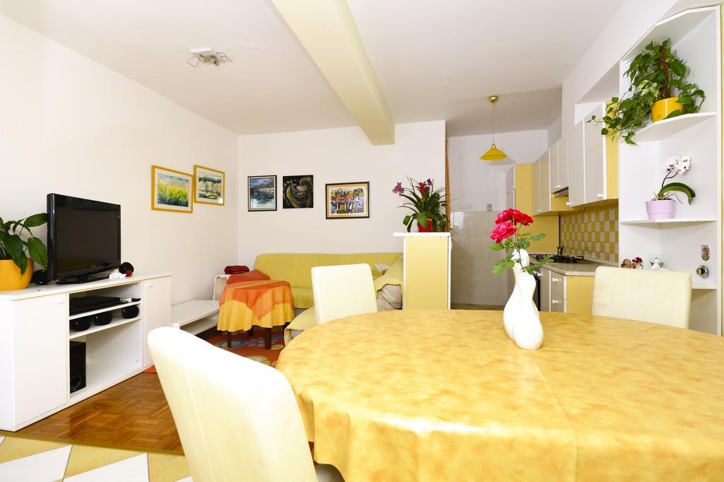 Apartmani Mira Drasnice Bagian luar foto
